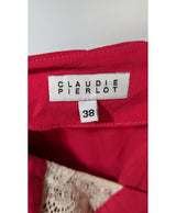 La garantie Once Again : 579108 vêtements d'occasion de marque en état irréprochable.