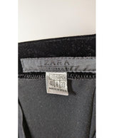 579222 Once Again, la référence de la friperie en ligne pour des achats de vêtements d'occasion sans souci et en état parfait.