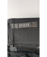 Expérience d'achat simple et satisfaisante pour cette fripe 579320 de qualité, offert par Once Again.
