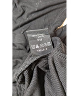 Shopping simplifié avec Once Again pour 579342 : trouvez des pièces uniques en très bon état en quelques clics.