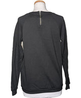 Le choix intelligent pour la mode durable, cette pièce 579710 Once Again allie parfait état et prix abordable.