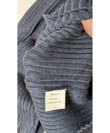 Expérience d'achat simple et satisfaisante pour cette fripe 579778 de qualité, offert par Once Again.