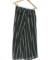 137250 Pantalons et pantacourts MANGO Occasion Vêtement occasion seconde main