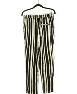 172123 Pantalons et pantacourts MANGO Occasion Vêtement occasion seconde main