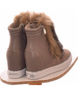 246055 Chaussures GUESS Occasion Vêtement occasion seconde main