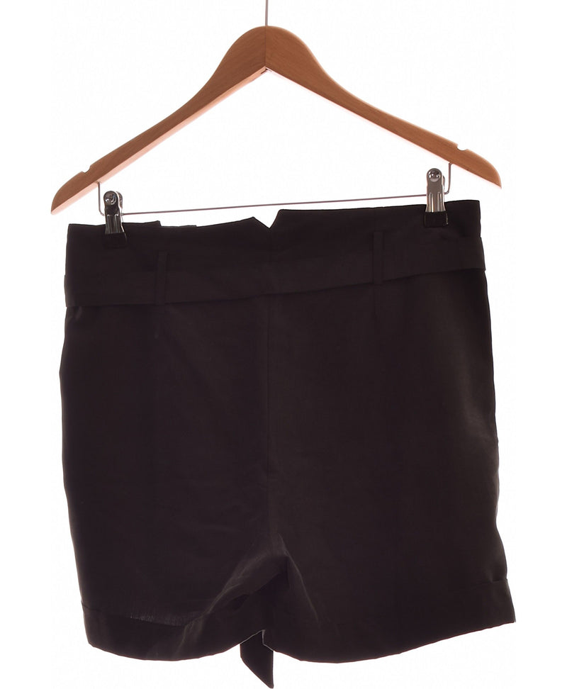 261248 Shorts et bermudas NAF NAF Occasion Vêtement occasion seconde main