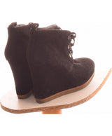 305737 Chaussures ANGE Occasion Vêtement occasion seconde main