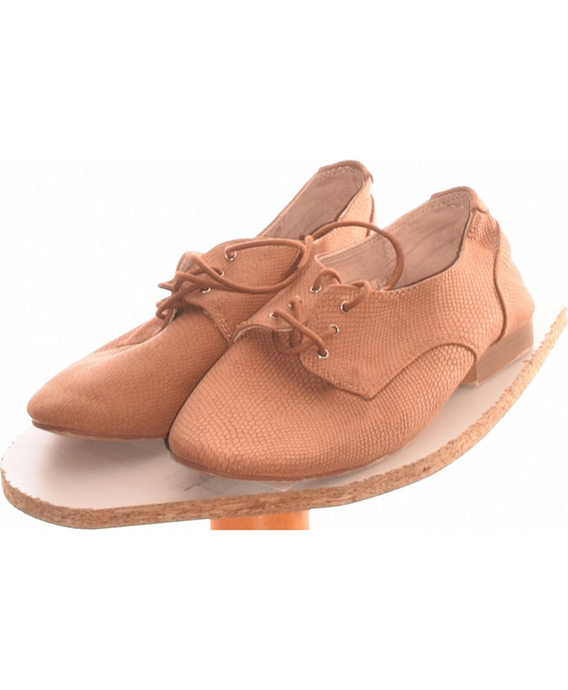 316638 Chaussures BERSHKA Occasion Once Again Friperie en ligne