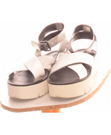 322401 Chaussures BERSHKA Occasion Once Again Friperie en ligne