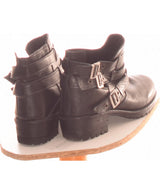 322412 Chaussures LES PETITES PARISIENNES Occasion Vêtement occasion seconde main
