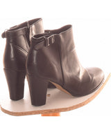 325120 Chaussures MONOPRIX Occasion Vêtement occasion seconde main