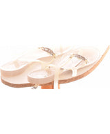 326256 Chaussures GUESS Occasion Vêtement occasion seconde main