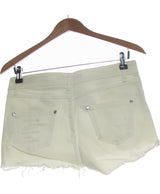 413122 Shorts et bermudas STRADIVARIUS Occasion Vêtement occasion seconde main