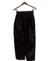 422151 Pantalons et pantacourts BERSHKA Occasion Vêtement occasion seconde main