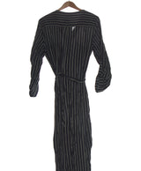 429039 Pantalons et pantacourts MANGO Occasion Vêtement occasion seconde main