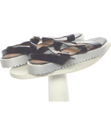 433635 Chaussures SINEQUANONE Occasion Vêtement occasion seconde main