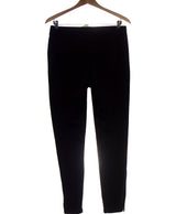 441739 Pantalons et pantacourts UNIQLO Occasion Vêtement occasion seconde main