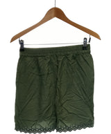 463935 Shorts et bermudas VERO MODA Occasion Vêtement occasion seconde main