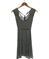 471029 Robes BERSHKA Occasion Vêtement occasion seconde main