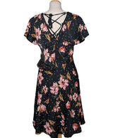 508042 Robes GUESS Occasion Vêtement occasion seconde main
