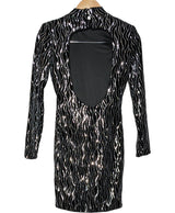 508756 Robes BERSHKA Occasion Vêtement occasion seconde main