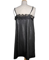 512261 Robes STRADIVARIUS Occasion Vêtement occasion seconde main
