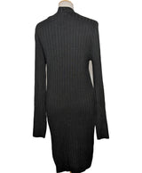 517130 Robes STRADIVARIUS Occasion Vêtement occasion seconde main
