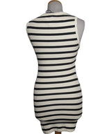 518890 Robes PULL AND BEAR Occasion Vêtement occasion seconde main