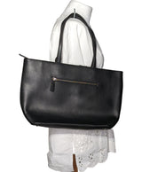 535546 Sacs GUESS Occasion Vêtement occasion seconde main