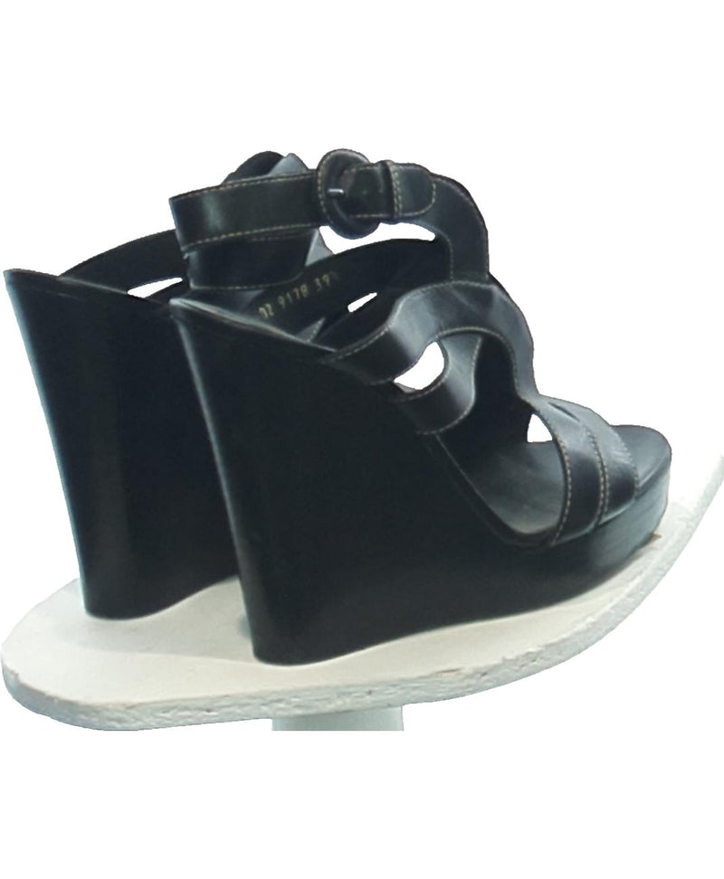 WALTER STEIGER